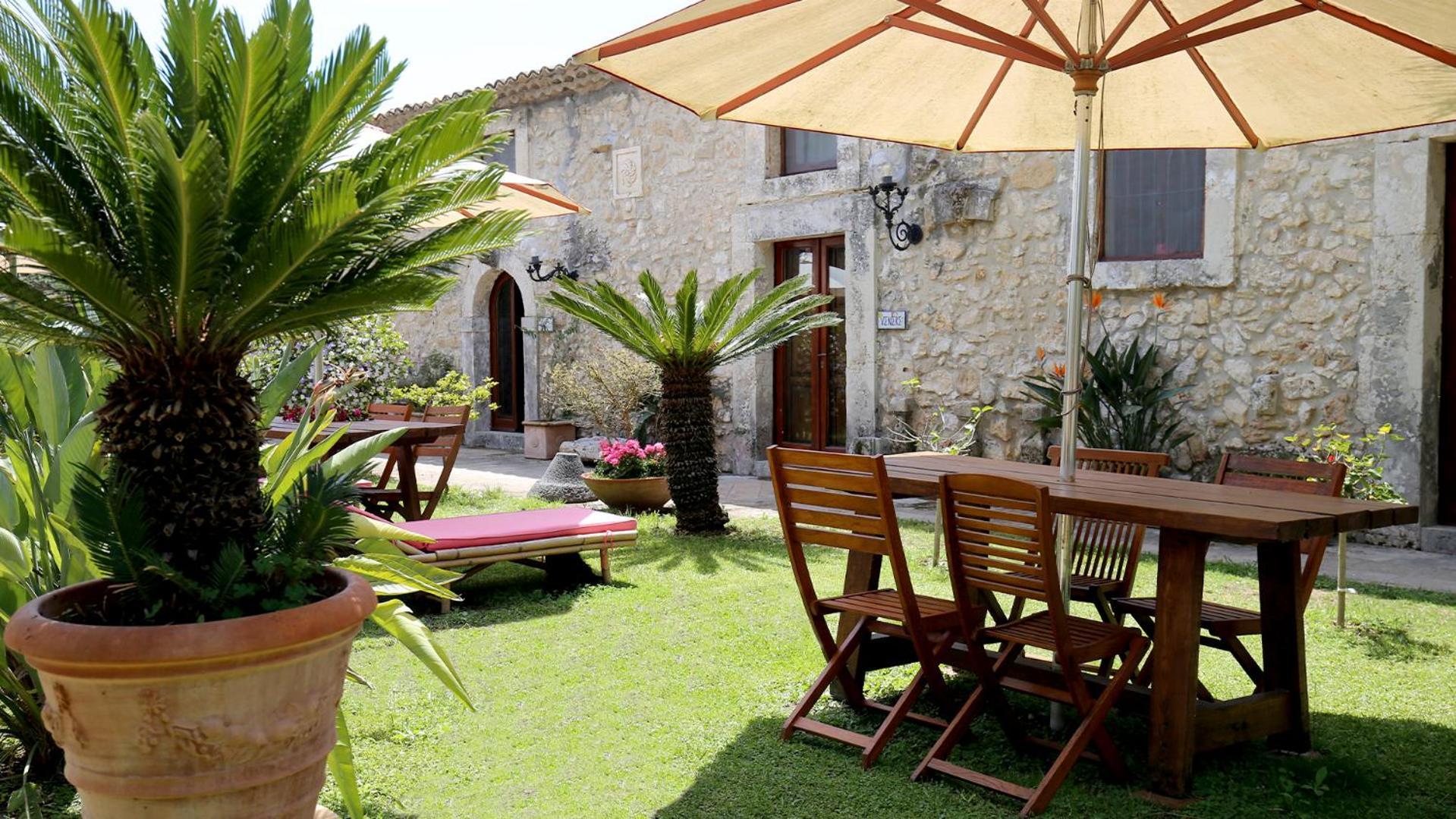 Dei Papiri Fonte Ciane Farm stay Syracuse