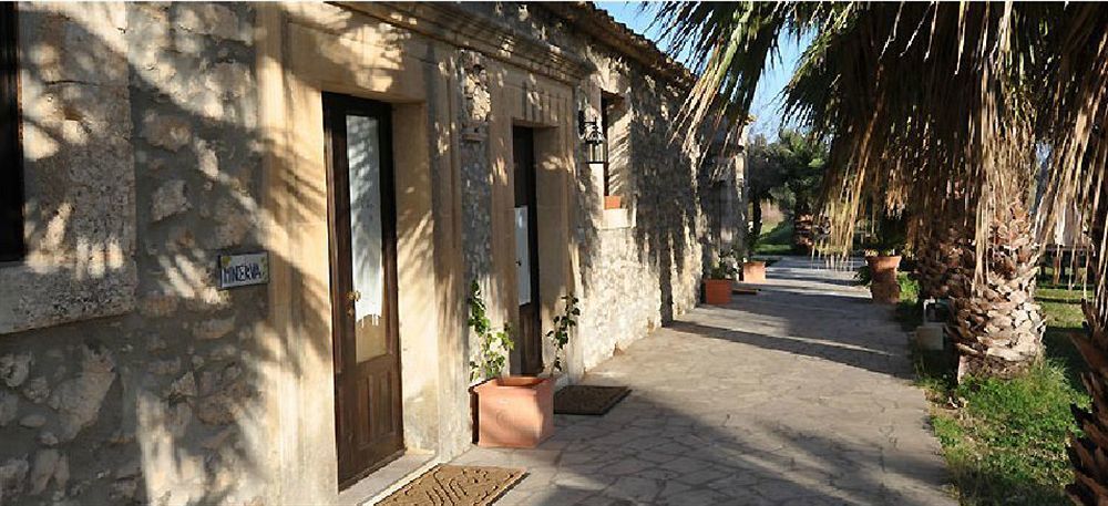 Dei Papiri Fonte Ciane Farm stay *